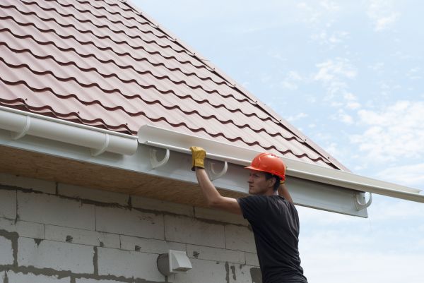 Rain Gutter Repair in Bella Vista