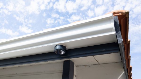 Seamless Gutters Installation in Bella Vista